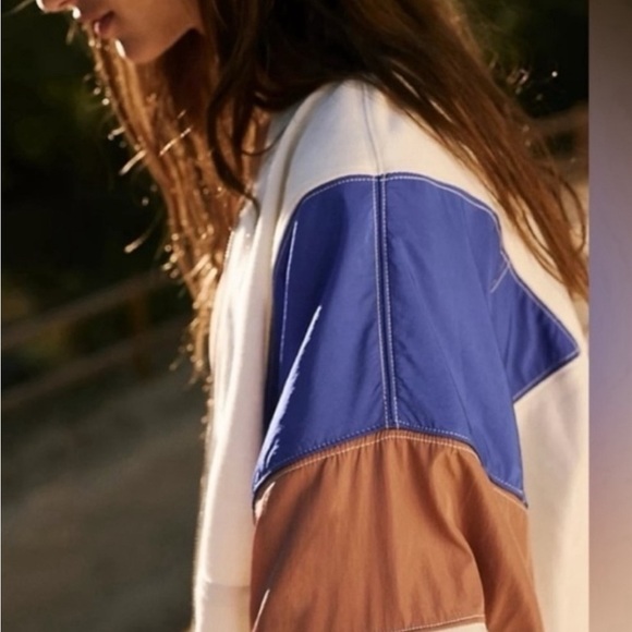 EUC FREE PEOPLE Hot Track‎ Varsity Jacket size Medium SOLD OUT online! - Picture 3 of 4